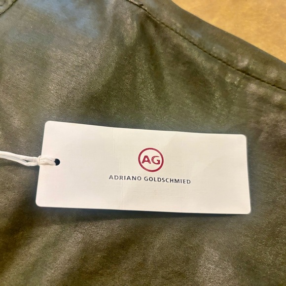 AG Farrah Skinny Ankle length pants in shady moss leather coated NWT! Size 24. - Picture 3 of 3